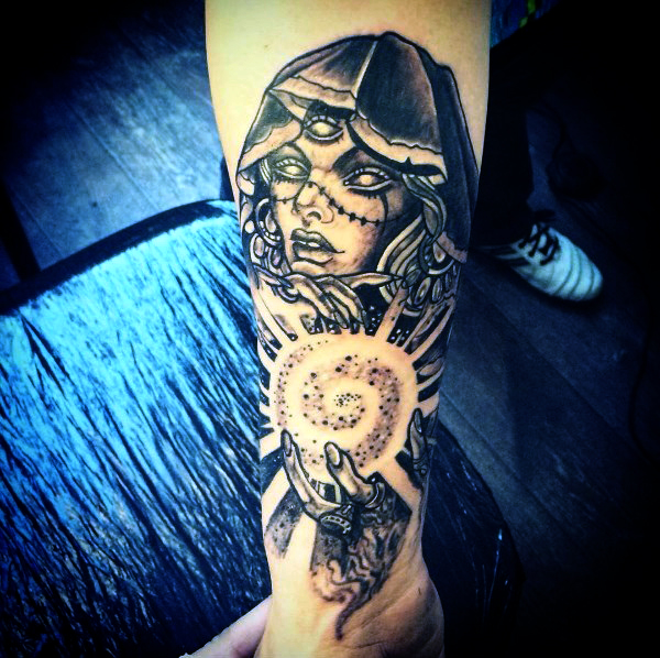 татуировки традиционного стиля