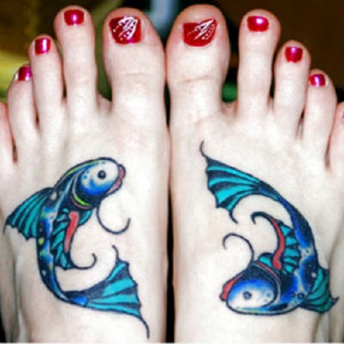 тату рыбы на ступнях