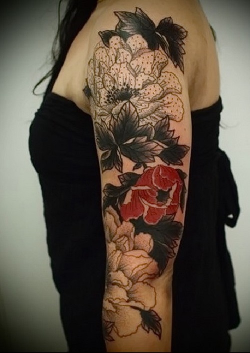 тату цветы на плече